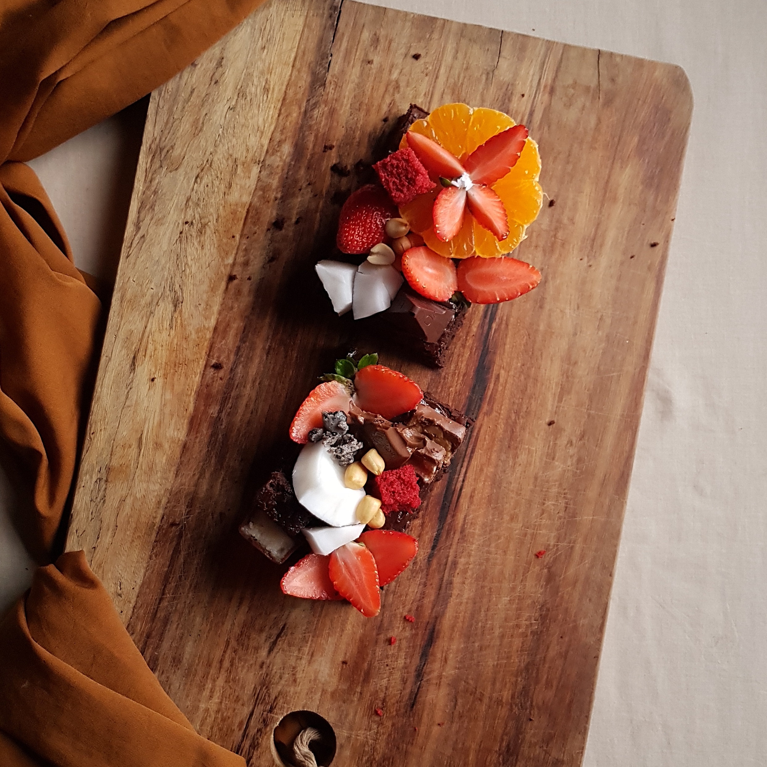 Double chocolate Brownies (how to decorate)